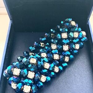 Bracelet gorgeous royal blue stone